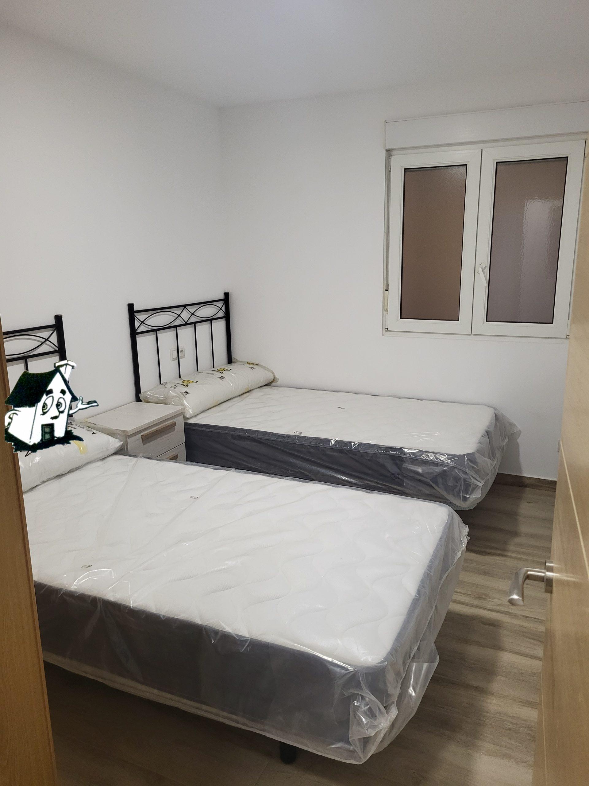 ALQUILER DE APARTAMENTO CON TERRAZA - Imagen 6