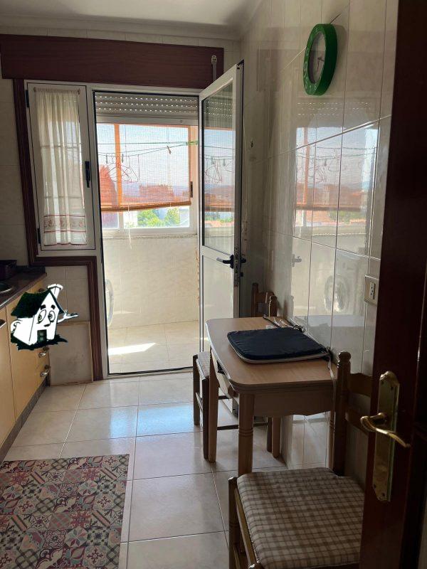 ALQUILER APARTAMENTO AMUEBLADO - Imagen 4