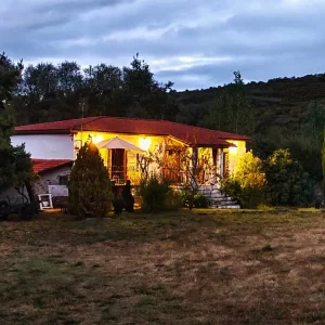 VENTA DE CASA CON TERRENO