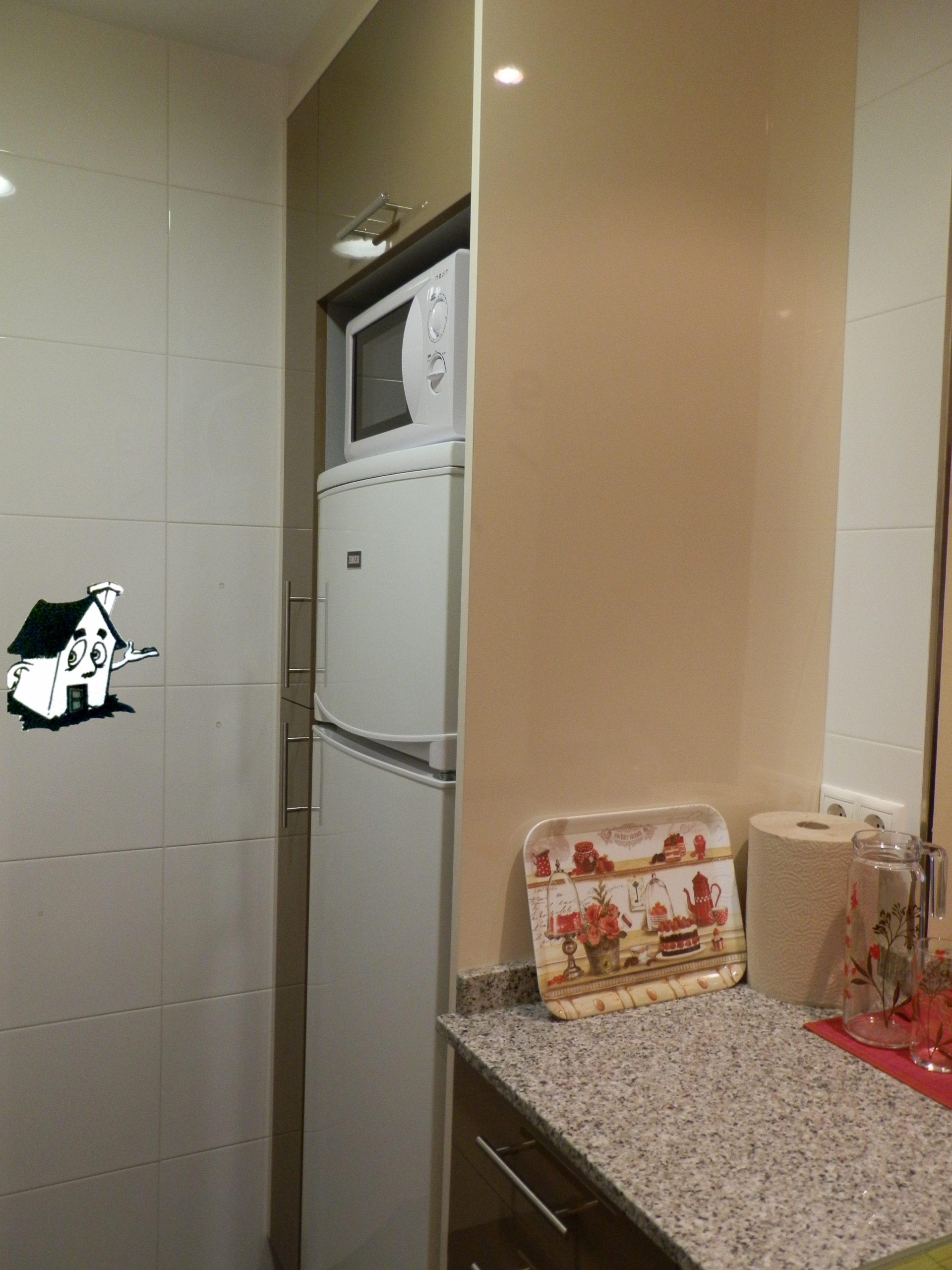 ALQUILER DE APARTAMENTO ZONA CENTRO - Imagen 4