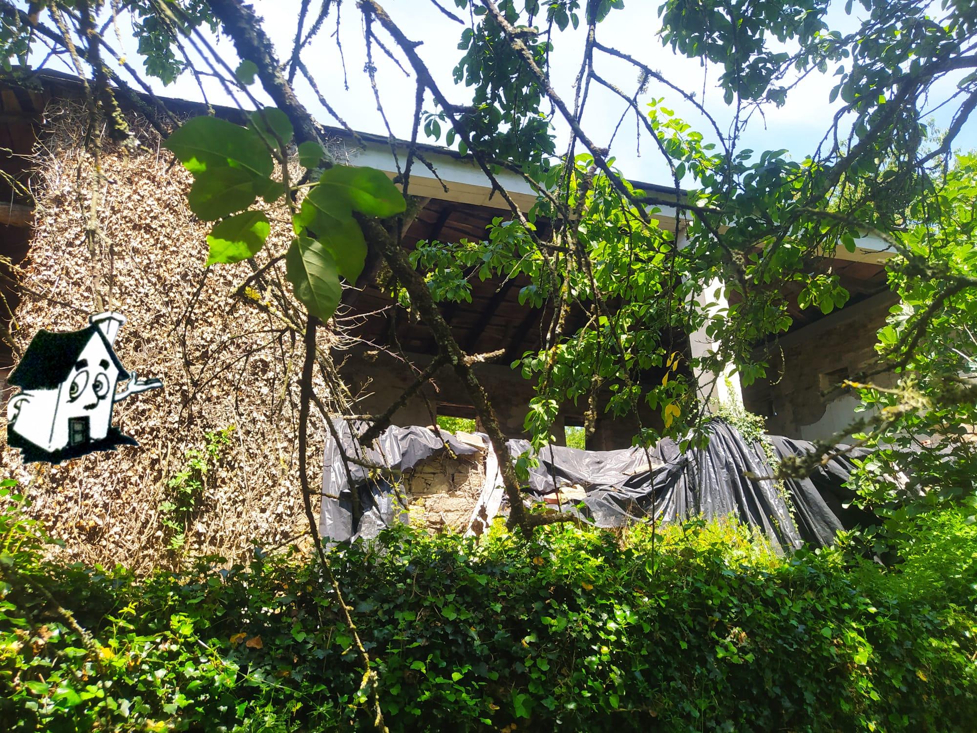 VENTA DE CASA DE PIEDRA IDEAL PARA REFORMAR - Imagen 4
