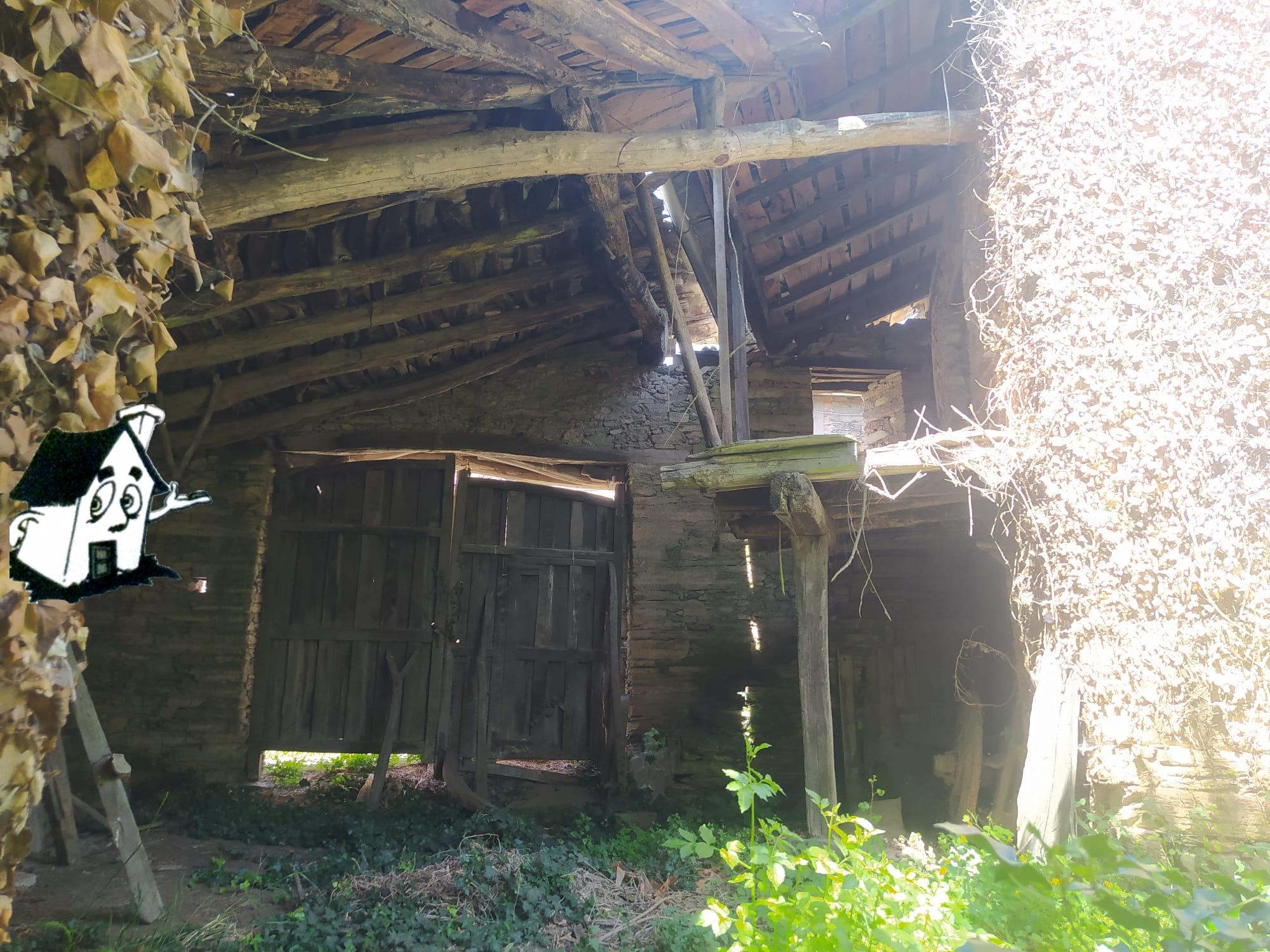 VENTA DE CASA DE PIEDRA IDEAL PARA REFORMAR - Imagen 10