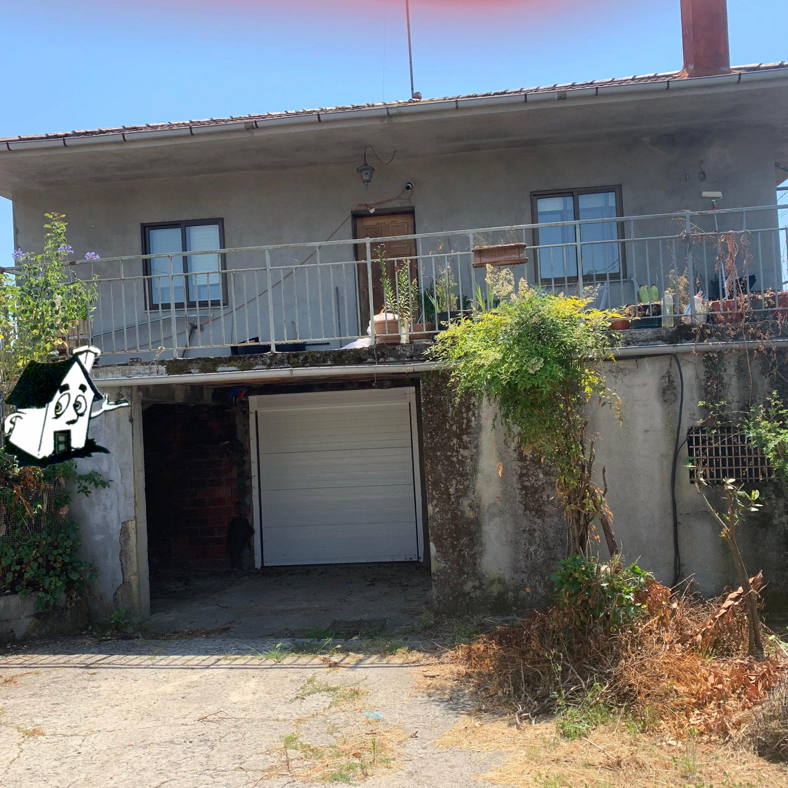 VENTA DE CASA CON TERRENO EN O SAVIÑAO