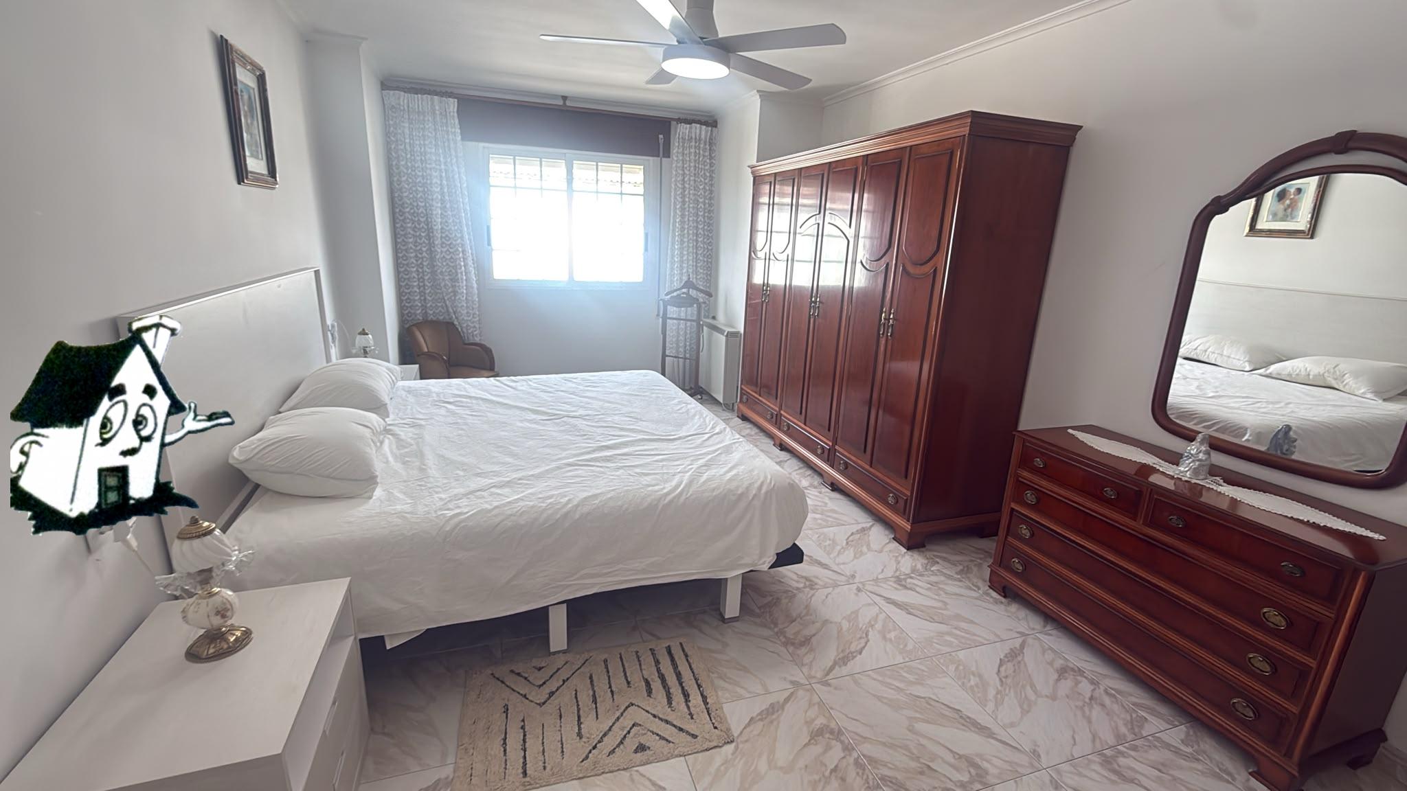 VENTA DE PISO CON GARAJE Y TRASTERO - Imagen 3