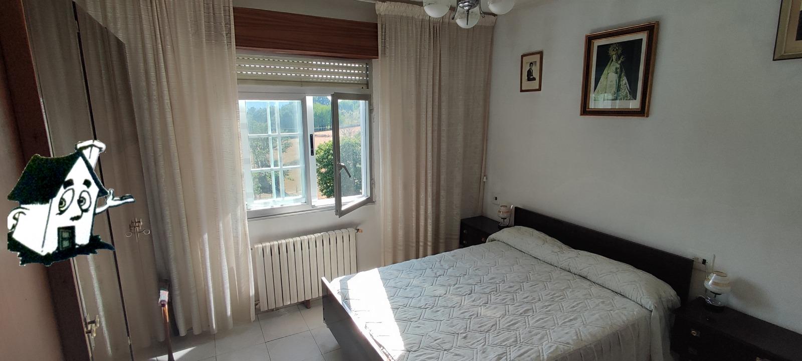 VENTA DE CASA CON TERRENO EN CASTRO DE CALDELAS - Imagen 9