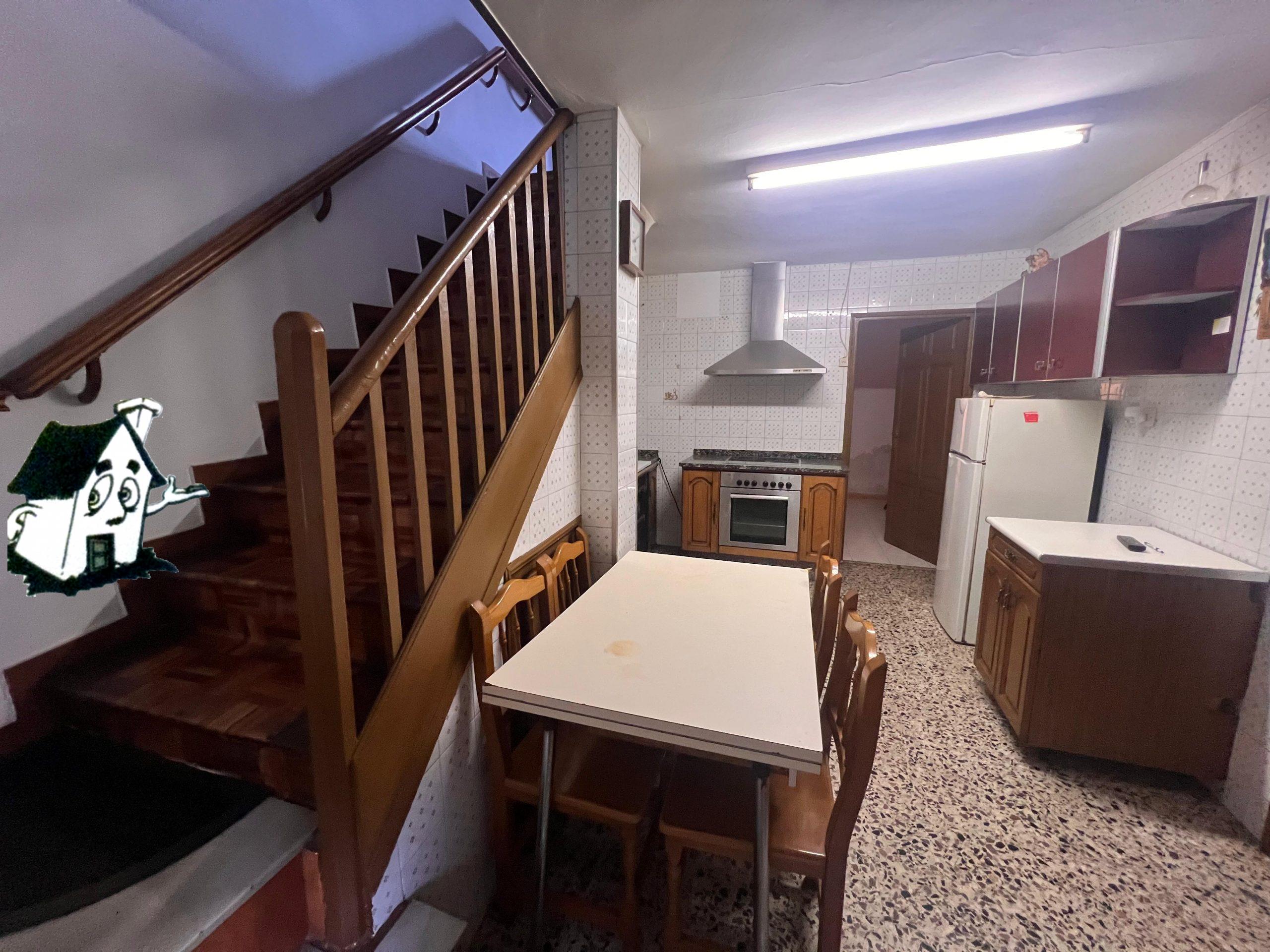 VENTA DE CASA CON TERRENO A 10 MIN DE MONFORTE - Imagen 4
