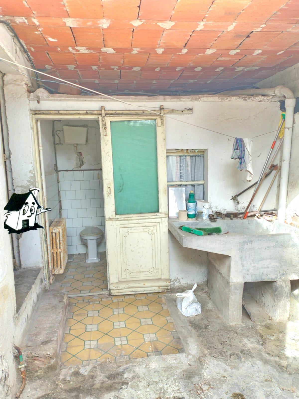 VENTA DE CASA CON TERRENO EN MONFORTE - Imagen 9