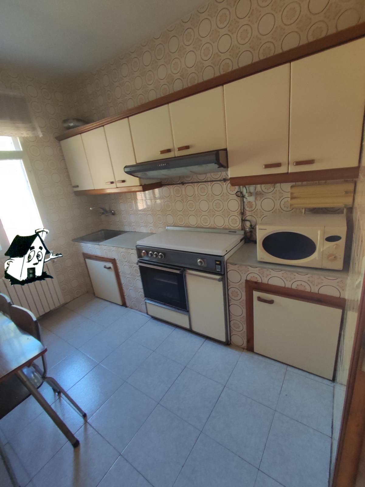 VENTA DE CASA CON TERRENO EN CASTRO DE CALDELAS - Imagen 6