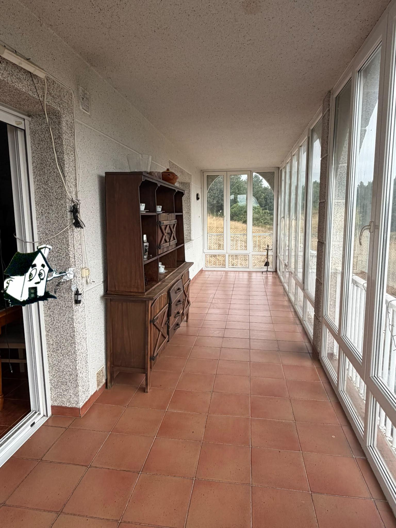 VENTA DE CASA CON TERRENO EN SOBER - Imagen 14